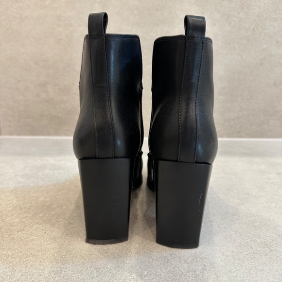 Nine West The Birds High Heeled Ankle Boots - Picture 4 of 6